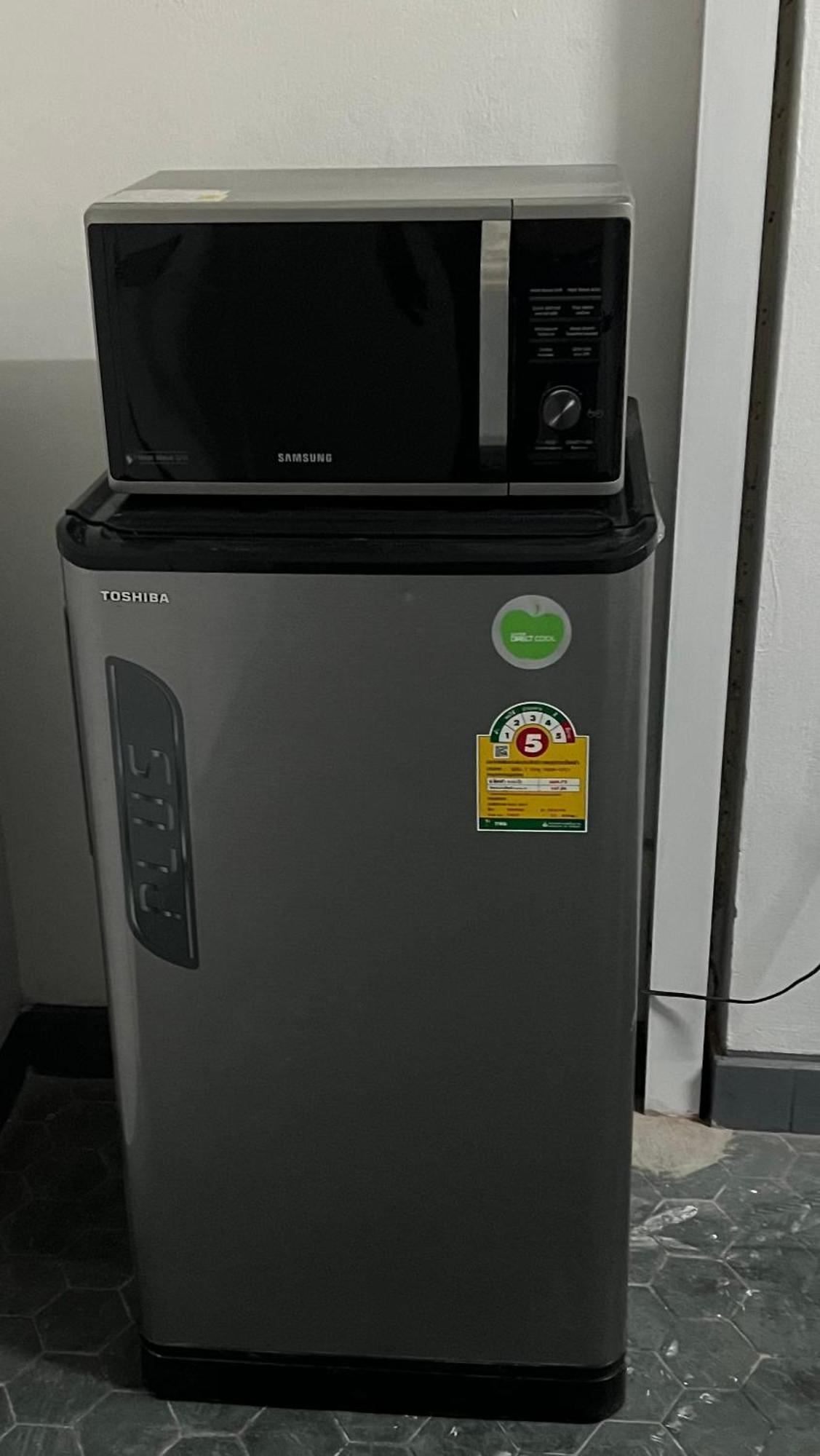 W District Hostel バンコク都 エクステリア 写真