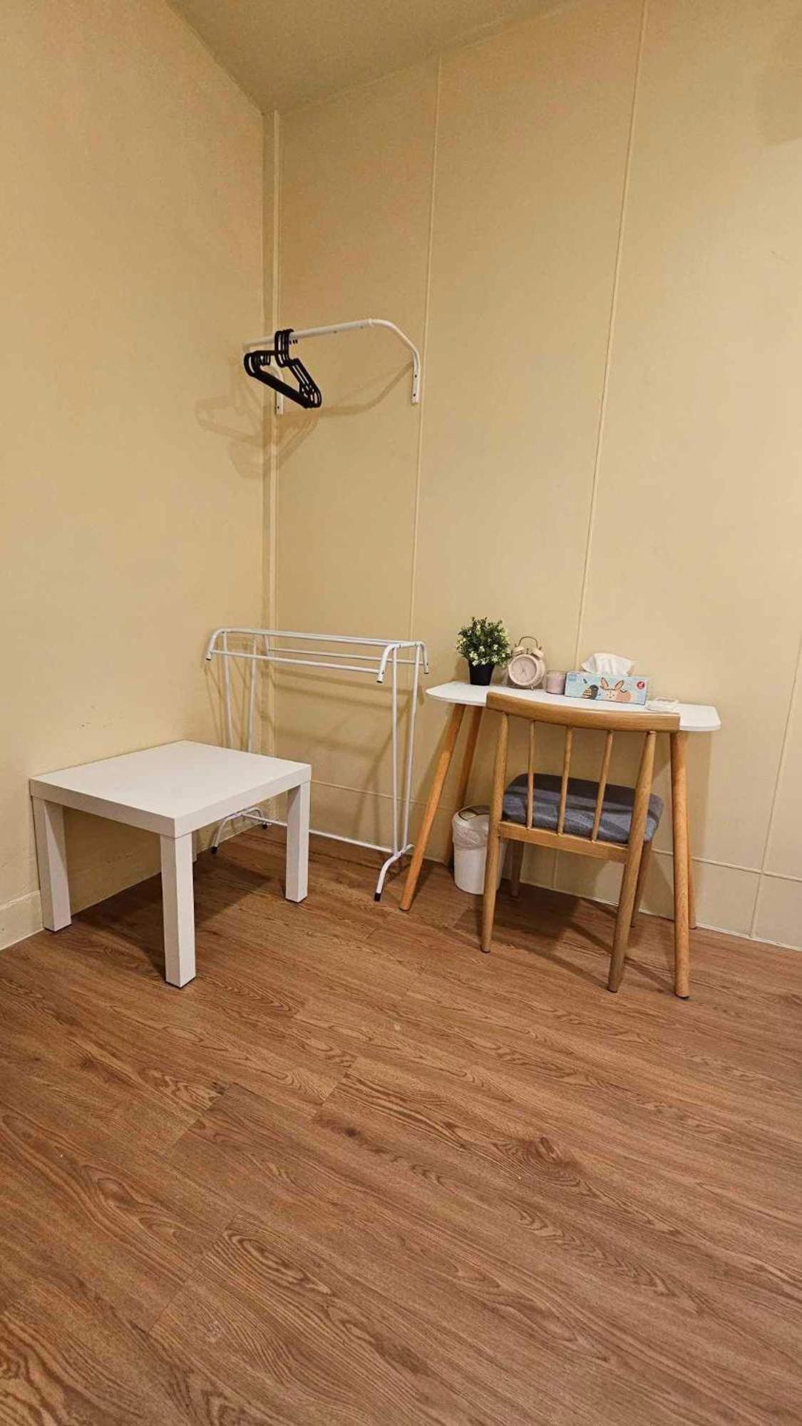 W District Hostel バンコク都 エクステリア 写真